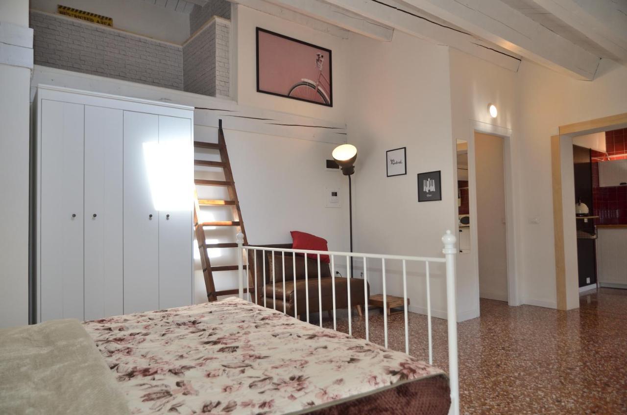 Olly Home Luxury Loft Noale Exterior foto